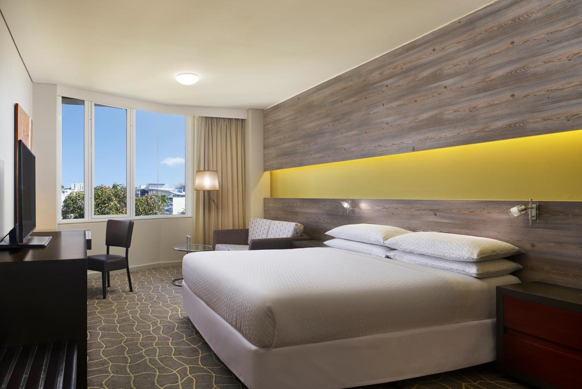 Four Points By Sheraton Perth Exterior photo